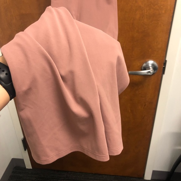 🚫SOLD🚫Lululemon Get Going Nulu Align Dress Red Dust Size 4 - Picture 10 of 11